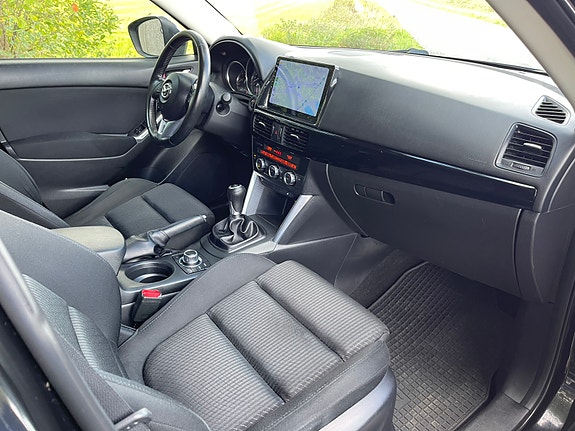 Mazda CX-5 5 of 9