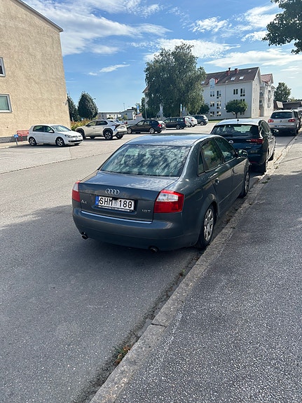 Audi A4 5 of 5