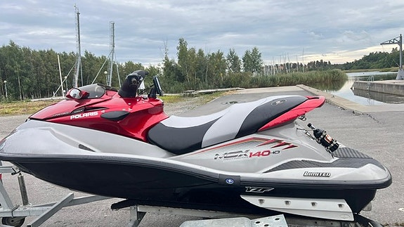 Polaris  140 vid snabb affär 8 of 9