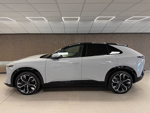 Mazda CX-6e 5 of 21