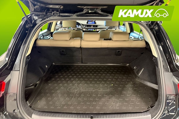 Lexus CT200h 16 of 21