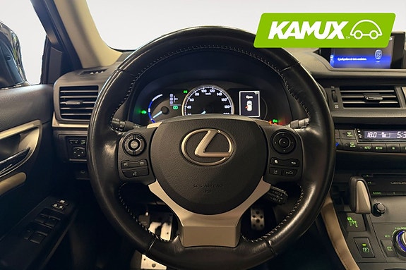 Lexus CT200h 13 of 21