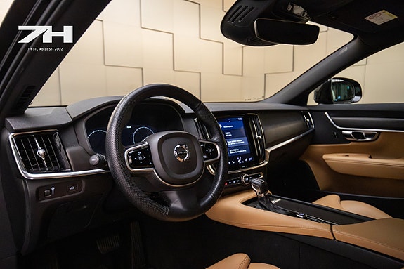 Volvo V90 Cross Country 9 of 21