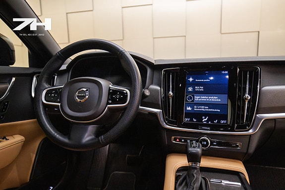 Volvo V90 Cross Country 11 of 21