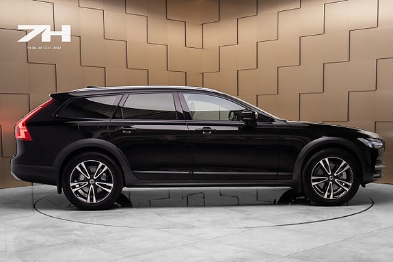 Volvo V90 Cross Country 6 of 21
