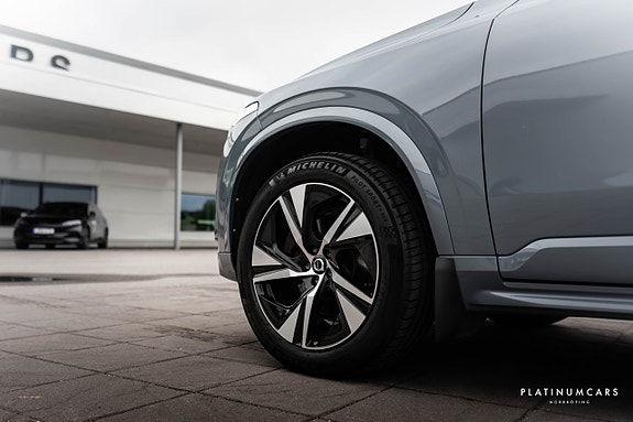 Volvo XC90 23 of 23