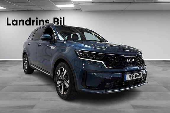 Kia Sorento 3 of 26