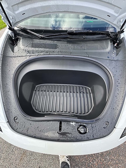 Tesla Model 3 12 of 30