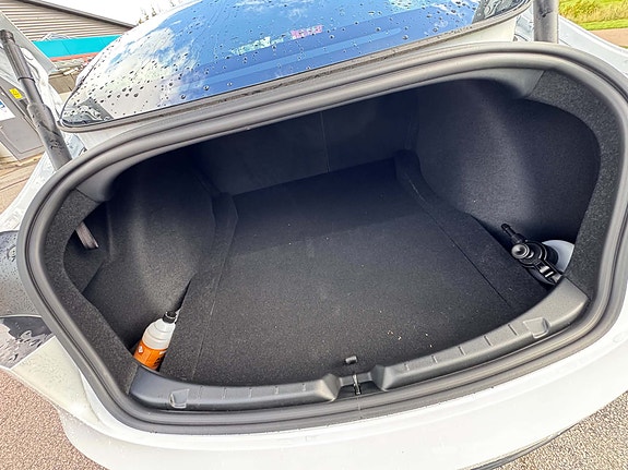 Tesla Model 3 15 of 30
