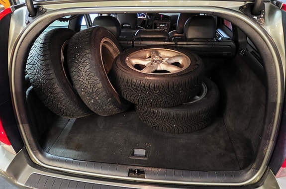 Volvo V70 16 of 16
