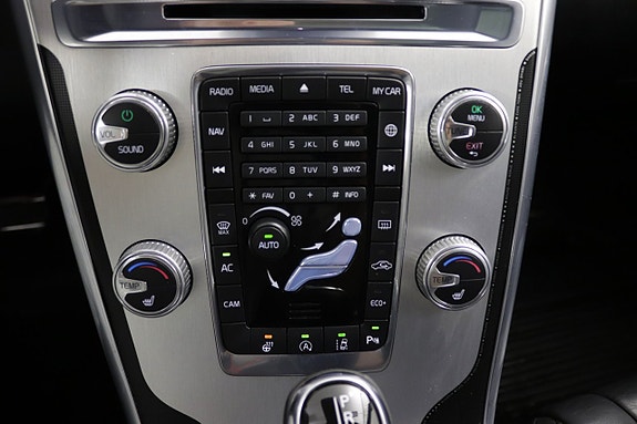 Volvo XC60 19 of 30