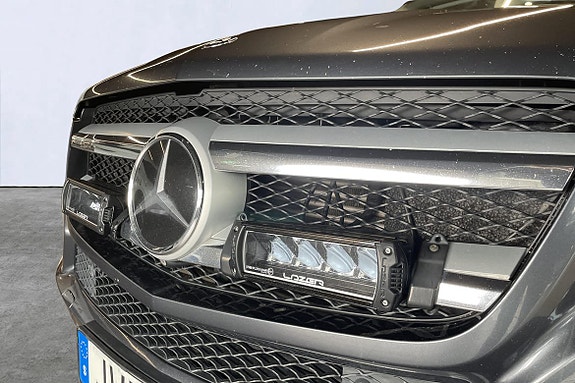 Mercedes-Benz GL350 23 of 24