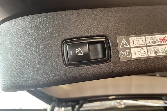 Mercedes-Benz GL350 22 of 24