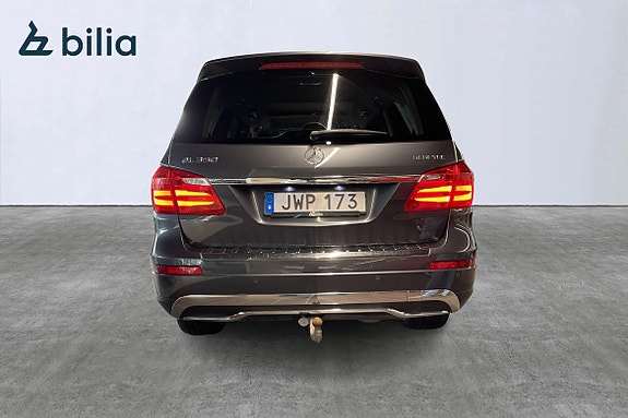 Mercedes-Benz GL350 20 of 24