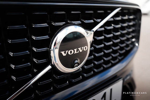 Volvo XC60 16 of 19