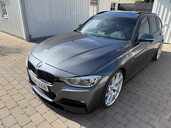 BMW 340i 11 of 11