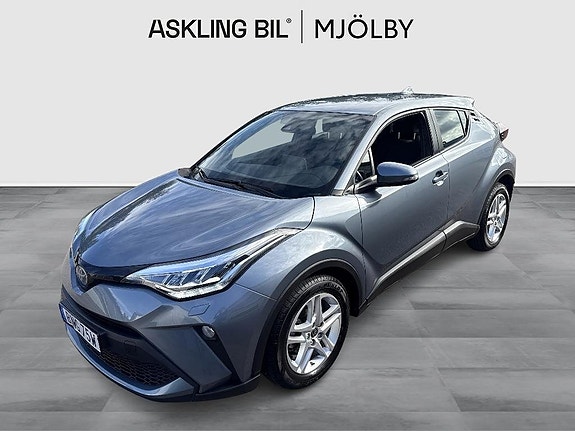Toyota C-HR 15 of 15