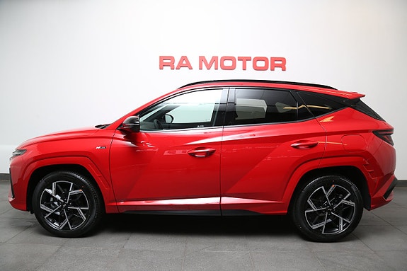 Hyundai Tucson 2 of 26
