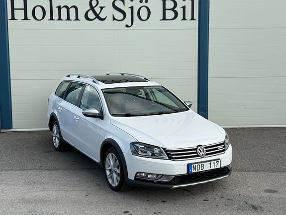 Volkswagen Passat Alltrack 4 of 20