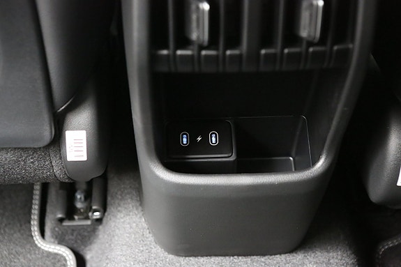 Hyundai Kona 15 of 25