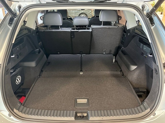 Volkswagen Tayron 9 of 12