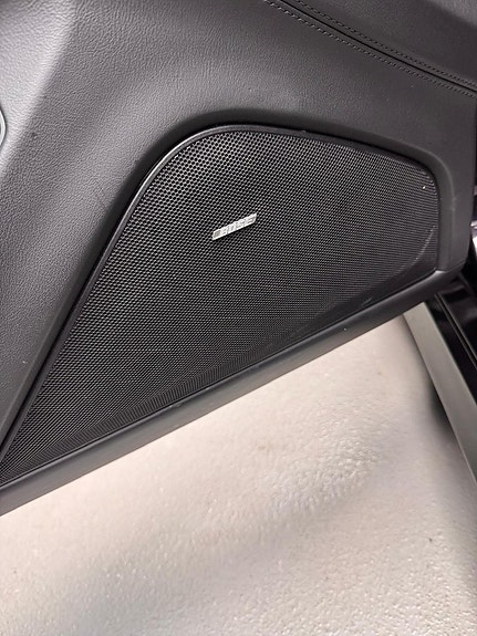 Porsche Panamera Turbo 9 of 21
