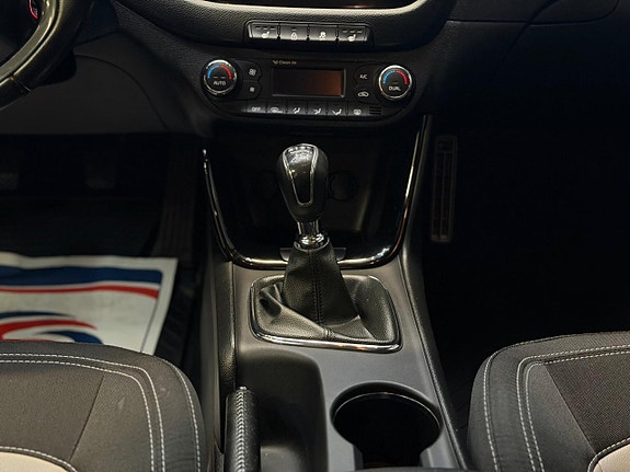 Kia Ceed 12 of 24