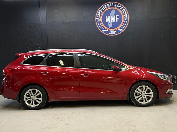 Kia Ceed 2 of 24