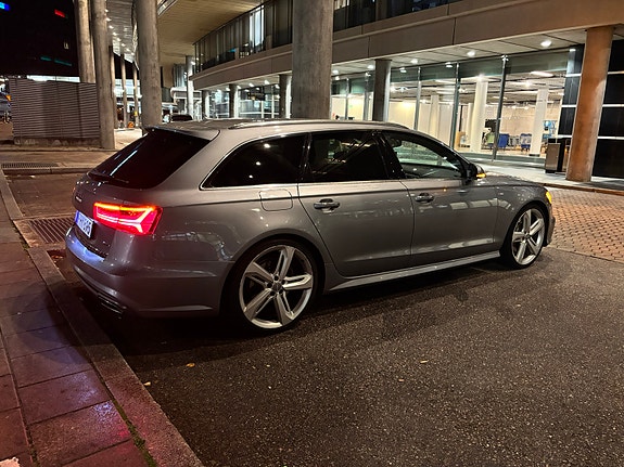 Audi A6 3 of 30