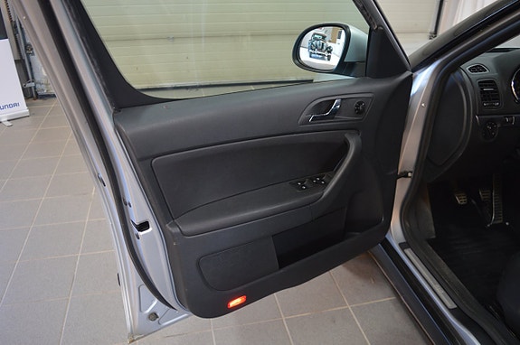 Skoda Yeti 8 of 17