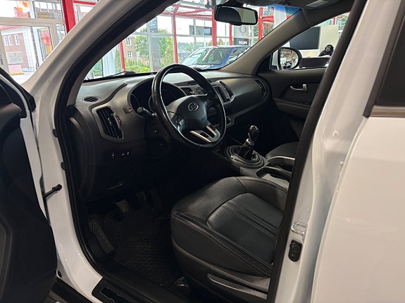 Kia Sportage 9 of 14