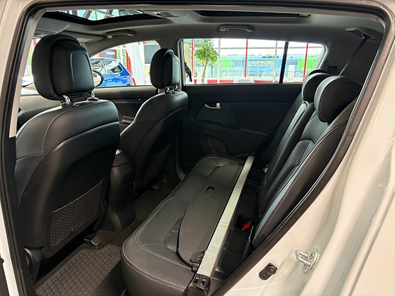 Kia Sportage 12 of 14
