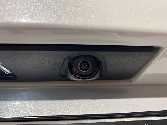 Volvo XC60 11 of 25