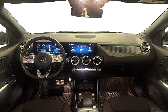 Mercedes-Benz EQA250 11 of 20