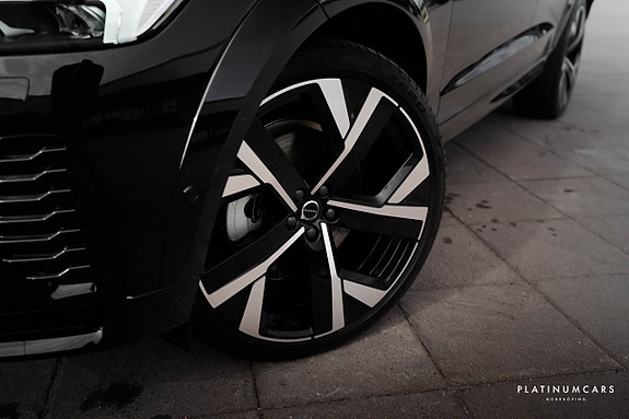 Volvo XC60 15 of 15