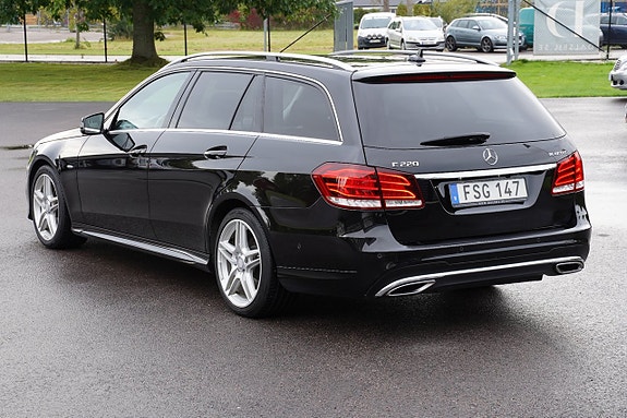 Mercedes-Benz E220 5 of 27