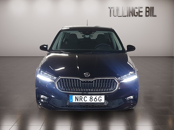 Skoda Fabia 8 of 16