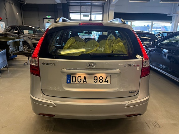 Hyundai i30 7 of 24