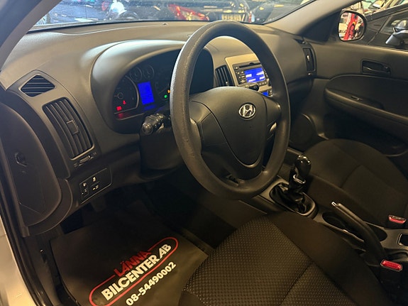 Hyundai i30 11 of 24