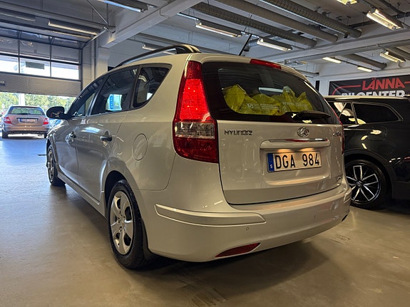 Hyundai i30 8 of 24