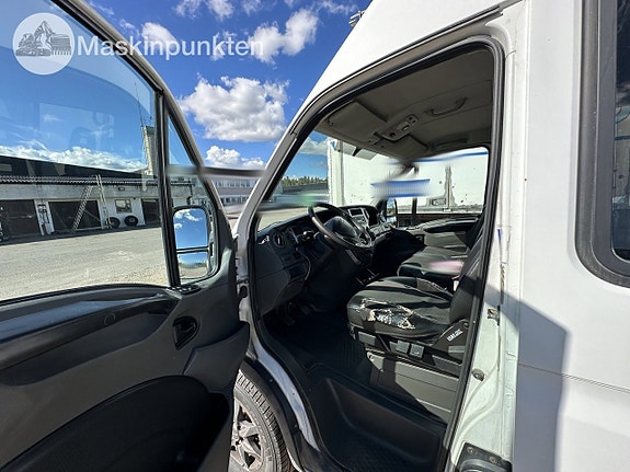 Iveco Daily IV 35S18SV Transportbil 7 of 27