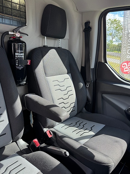 Ford Transit Custom 5 of 6