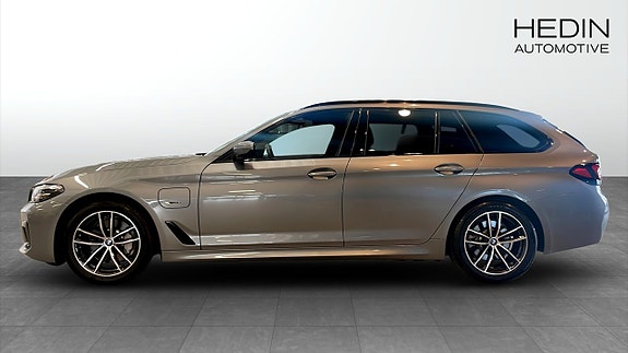 BMW 530e 6 of 11