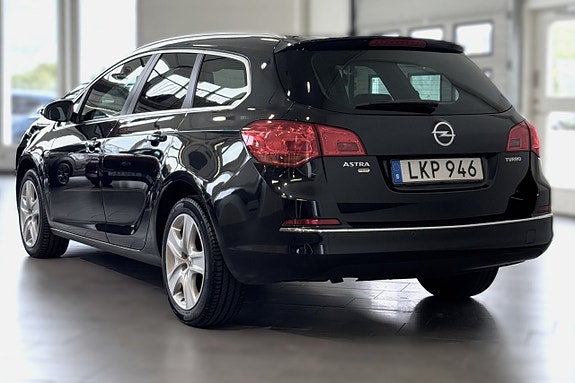 Opel Astra 3 of 7