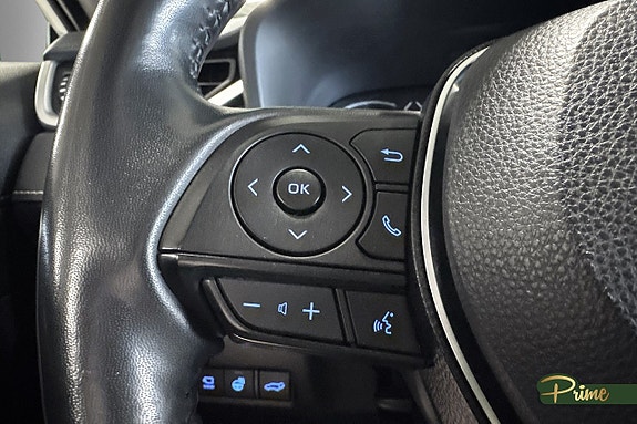 Toyota RAV4 14 of 17