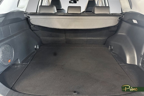 Toyota RAV4 16 of 17