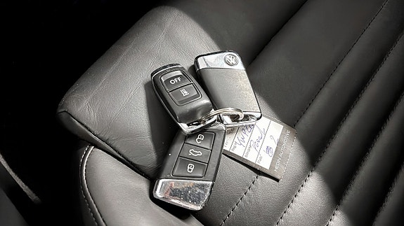 Volkswagen Passat 15 of 15