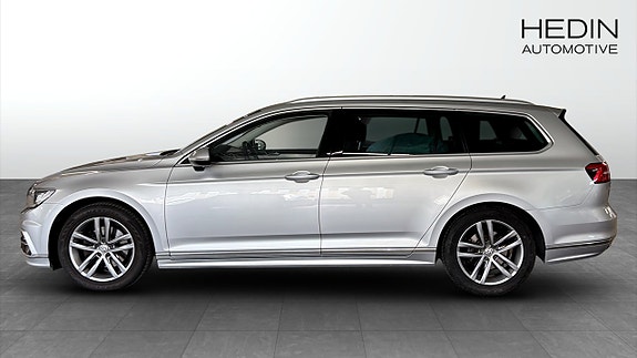Volkswagen Passat 6 of 15