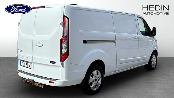Ford Transit Custom 2 of 12