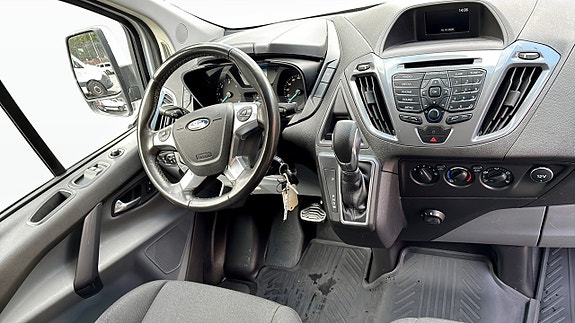 Ford Transit Custom 4 of 12